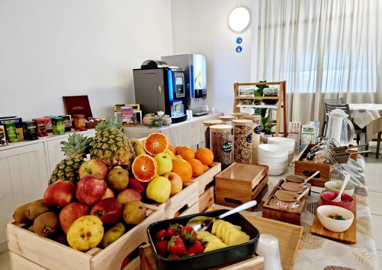 Hotel Elefantino Grey - Free Breakfast & Brunch Until 13-00 - Vicinissimi A Mirabilandia Milano Marittima Exterior photo
